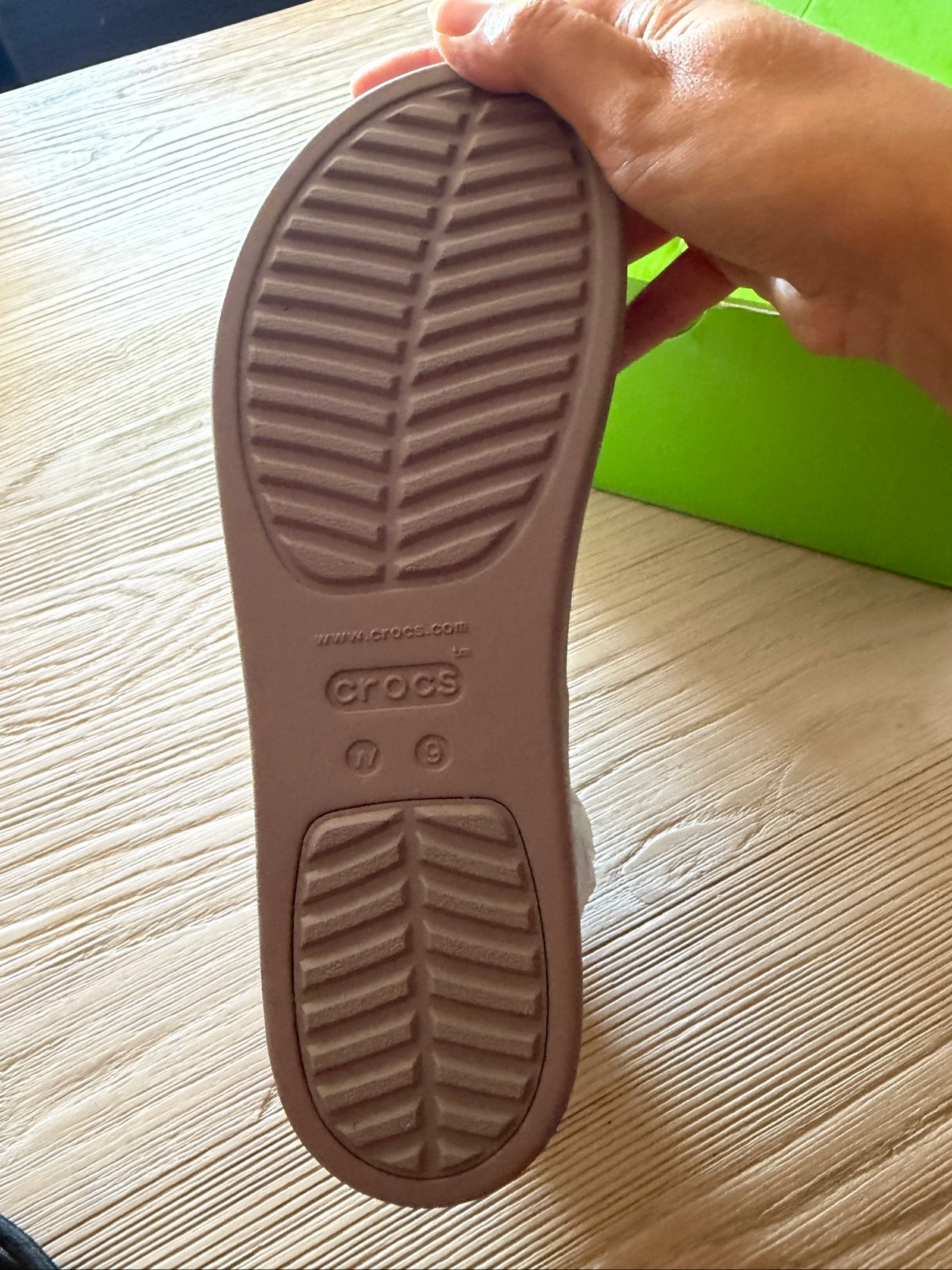Crocs Brooklyn Low Wedge in latte/ mushroom 39/40 – photo 4